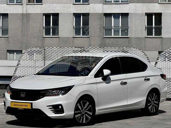 2023 TRF ÇK CİTY EXECUTİVE NAV CAR PLY DEĞİŞENSİZ TRAMERSİZ