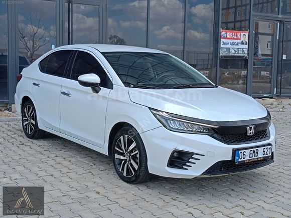 2024 - 17.000 KM / EN FULL VERSİYONU,, SIFIR AYARINDA HONDA CİTY