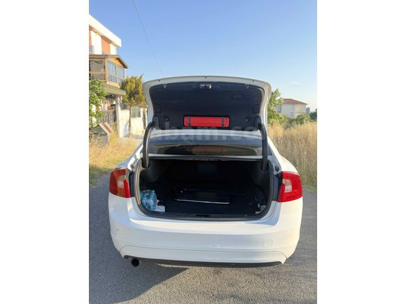 Sahibinden Volvo S60 1.6 D Advance 2015 Model 