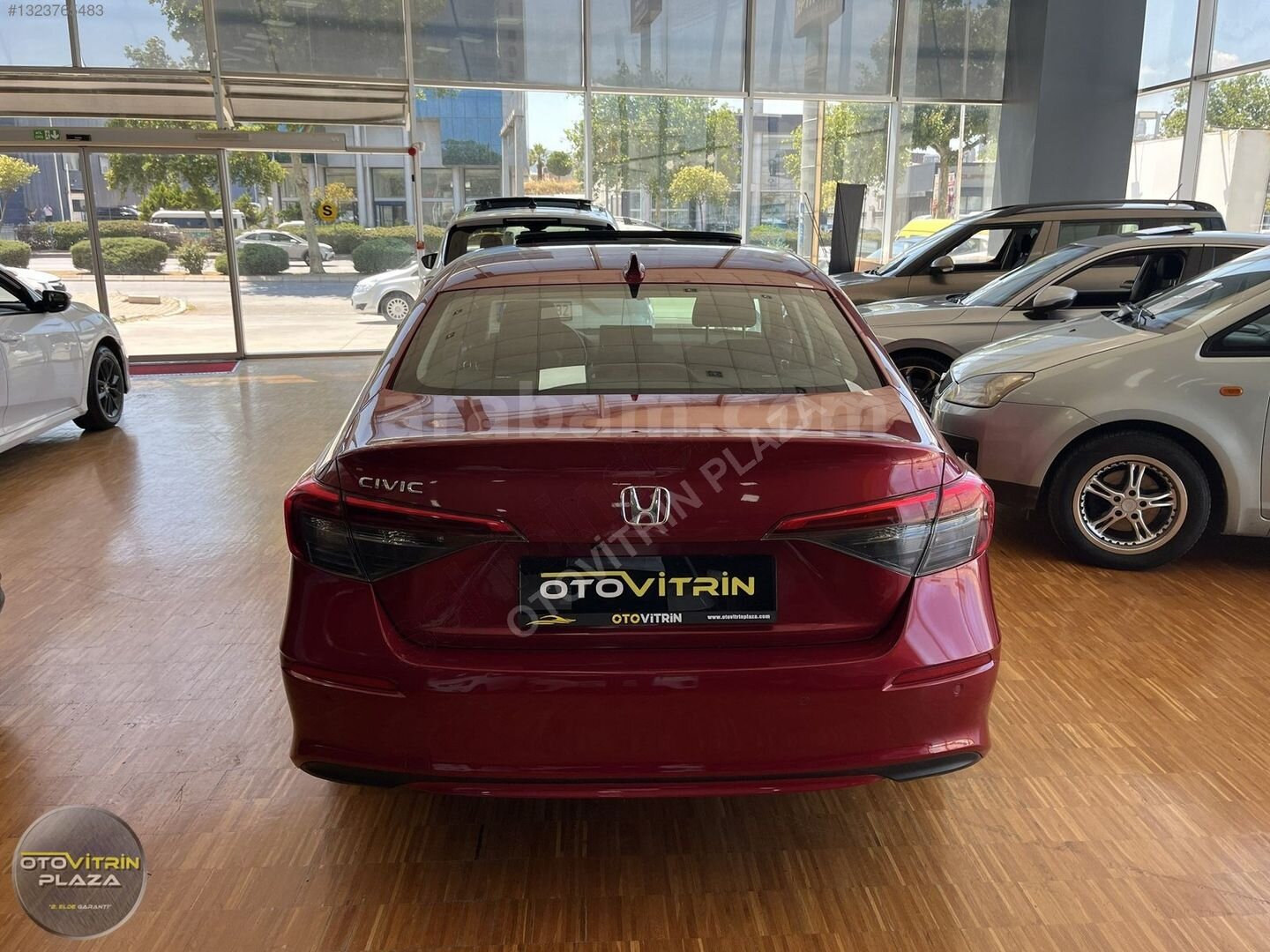 Galeriden Honda Civic 1.5 i-VTEC Elegance 2022 Model İzmir 99.205 km Kırmızı 5