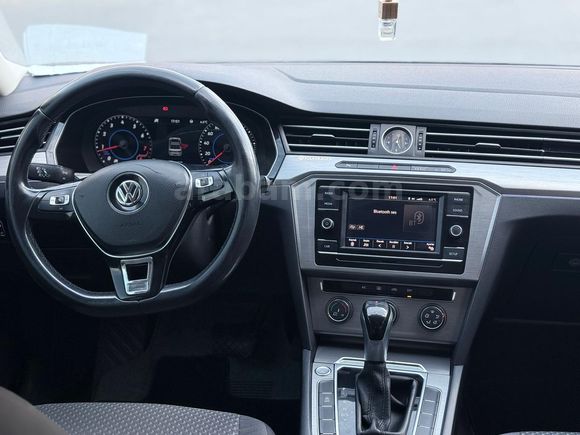 Sahibinden Volkswagen Passat 1.6 TDi BlueMotion Impression 2017 Model