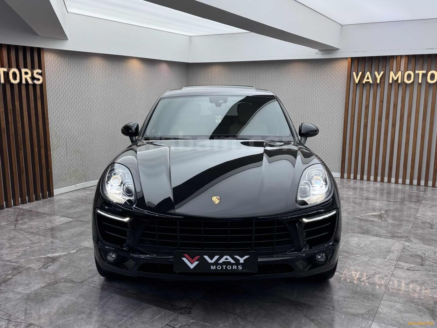 Galeriden Porsche Macan 2.0 2017 Model İzmir 102.000 km Siyah 2