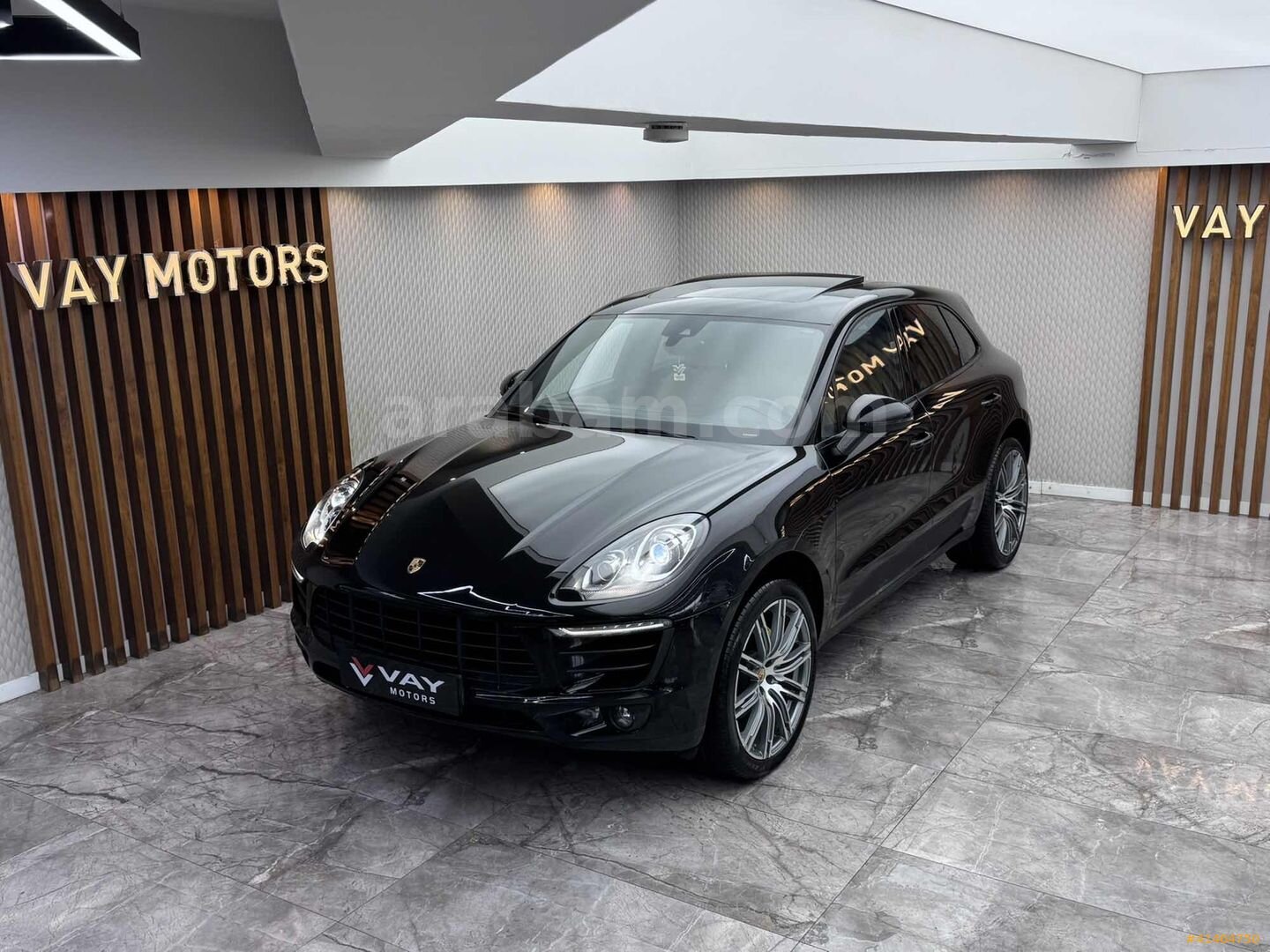 Galeriden Porsche Macan 2.0 2017 Model İzmir 102.000 km Siyah 5