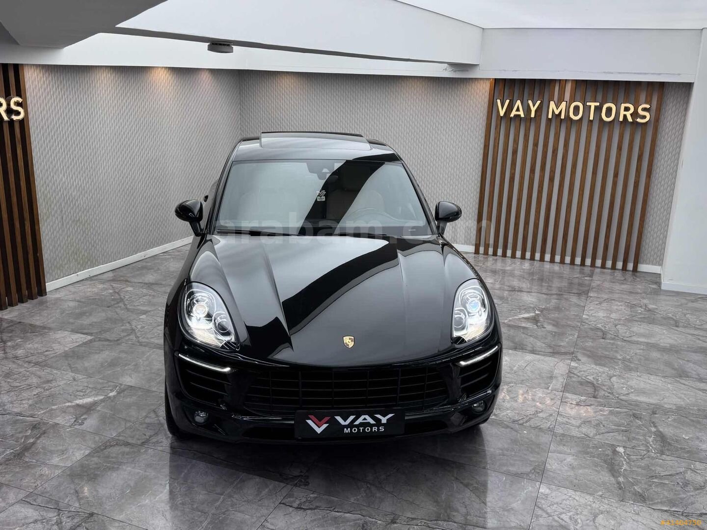 Galeriden Porsche Macan 2.0 2017 Model İzmir 102.000 km Siyah 3