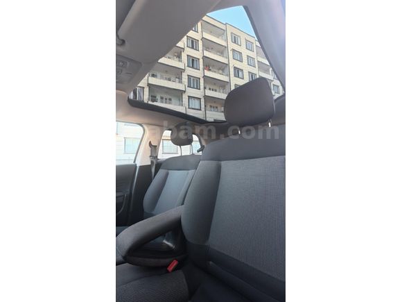 Sahibinden Citroen C4 Cactus 1.6 e-HDi Shine 2015 Model