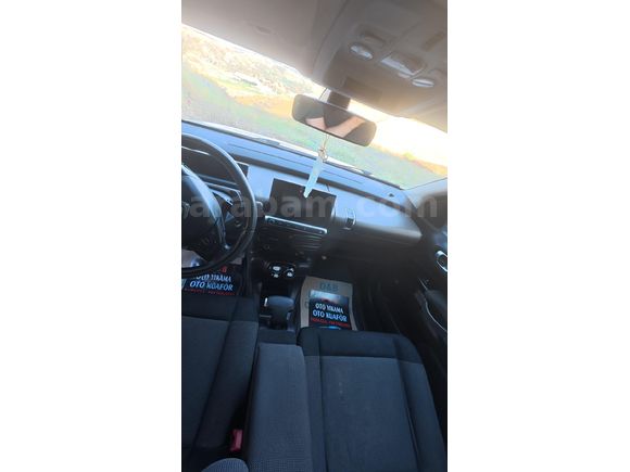 Sahibinden Citroen C4 Cactus 1.6 e-HDi Shine 2015 Model