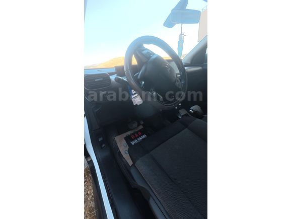 Sahibinden Citroen C4 Cactus 1.6 e-HDi Shine 2015 Model