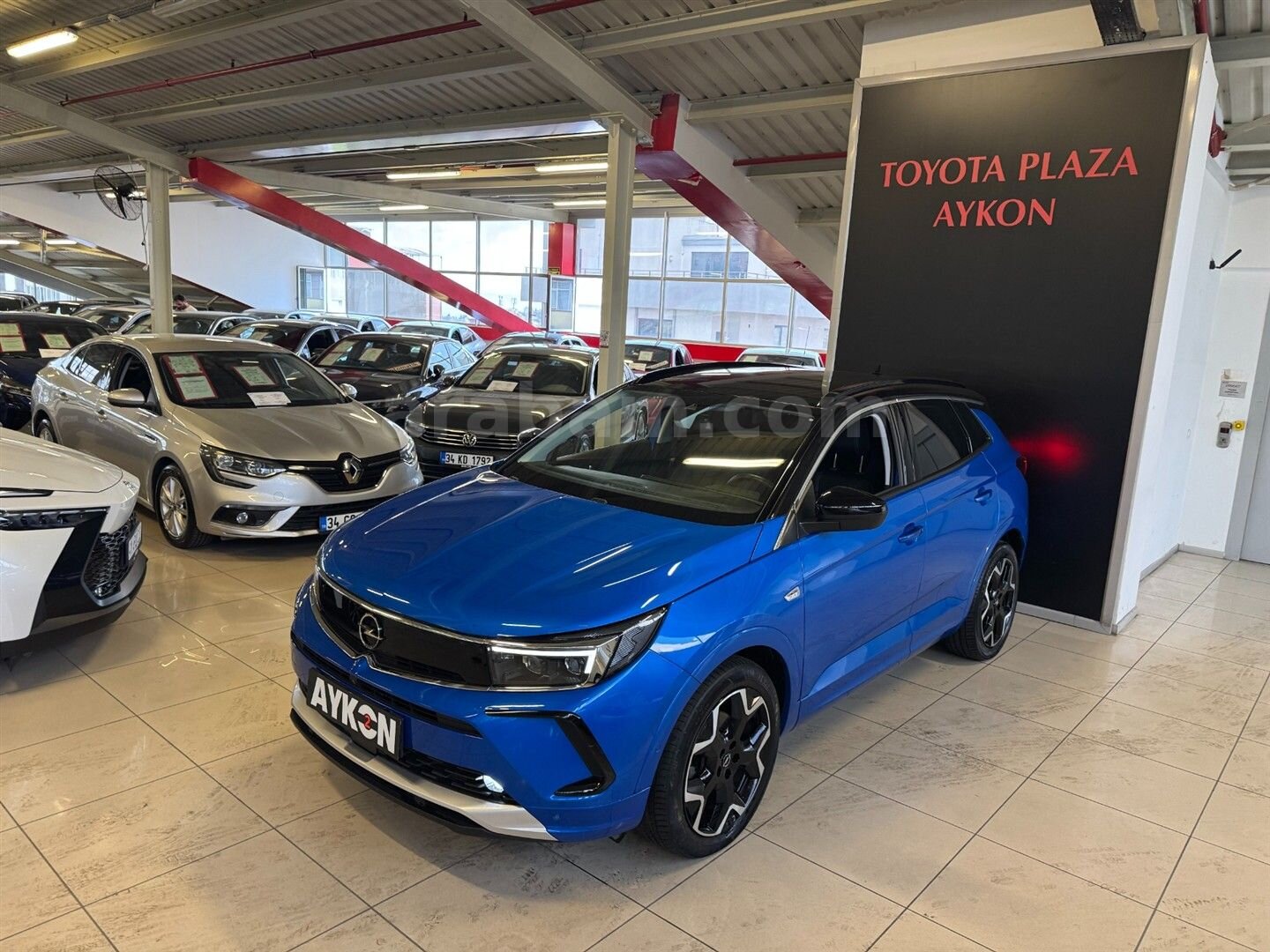Galeriden Opel Grandland 1.5 D Ultimate 2023 Model Kocaeli 41.008 km Mavi 6
