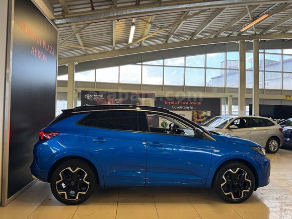 2023 OPEL Grandland 1.5 D Ultimate