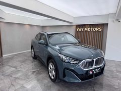 "VAY MOTORS" 2024 BMW İX2 SPORTLİNE eDRİVE CONNECT DRİVE