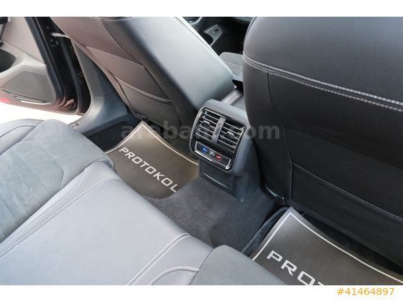 2023 PASSAT VARİANT ELEGANCE EXTRALI 36.000 KM