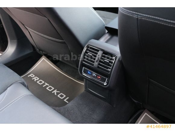 2023 PASSAT VARİANT ELEGANCE EXTRALI 36.000 KM