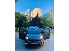 Sahibinden Fiat Doblo combo 1.6 Multijet Premio 2019 Model  210.000 km Gri