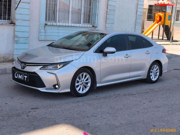 ÜMİT AUTO/2020/BOYASIZ/OTOMATİK/COROLLA/DREAM/128.BİN.KM/