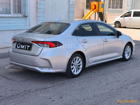 ÜMİT AUTO/2020/BOYASIZ/OTOMATİK/COROLLA/DREAM/128.BİN.KM/
