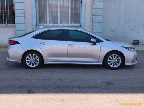 ÜMİT AUTO/2020/BOYASIZ/OTOMATİK/COROLLA/DREAM/128.BİN.KM/