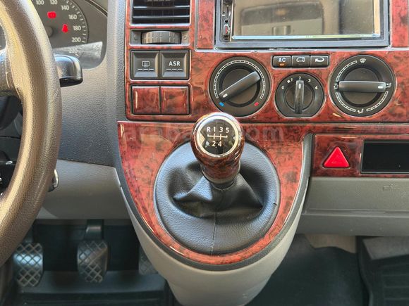 Galeriden Volkswagen MultiVan 1.9 TDI 2004 Model İstanbul