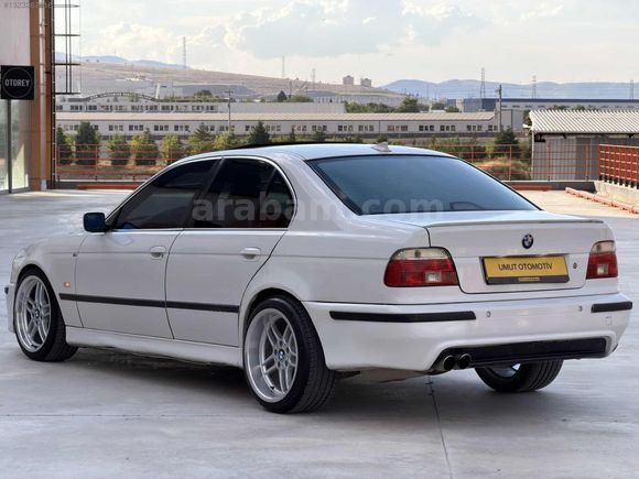 KURULI DÜZEL E39 5.20i CAM GİBİ