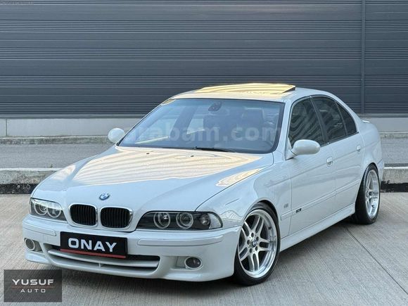 DEĞİŞENSİZ 2002 BMW 520İA SANRUF-ISITMA-RECORE M-PARALEL-COİL