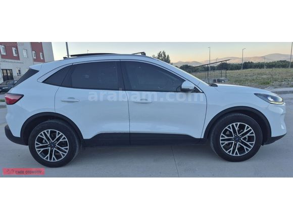 20 BİN KMDE 1.5 ECOBOOST TİTANİUM AÇILIR CAM TVN HYLT