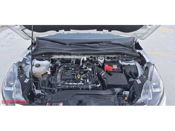 20 BİN KMDE 1.5 ECOBOOST TİTANİUM AÇILIR CAM TVN HYLT
