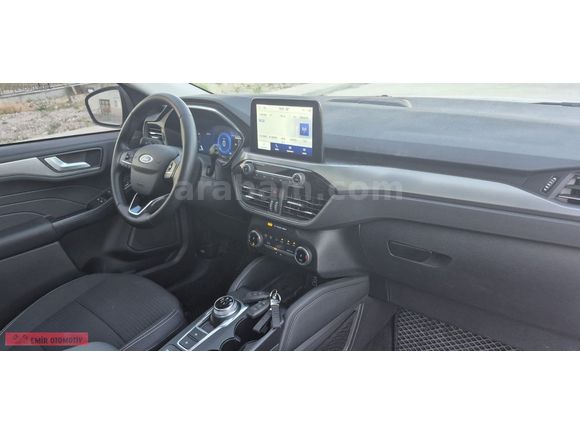 20 BİN KMDE 1.5 ECOBOOST TİTANİUM AÇILIR CAM TVN HYLT