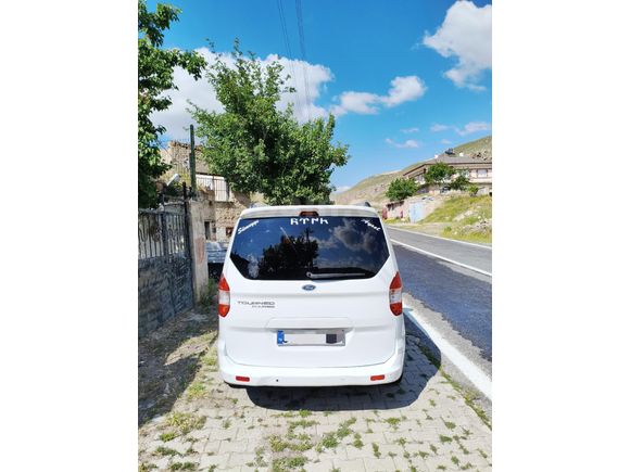 Sahibinden Ford Tourneo Courier 1.5 TDCi Titanium Plus 2019 Model
