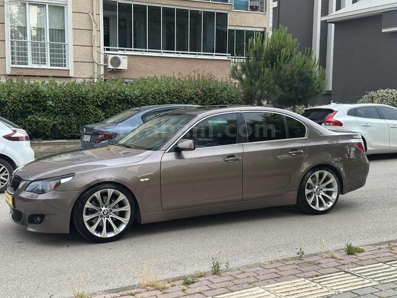 TEK DEĞİŞEN BMW 5.20 İ