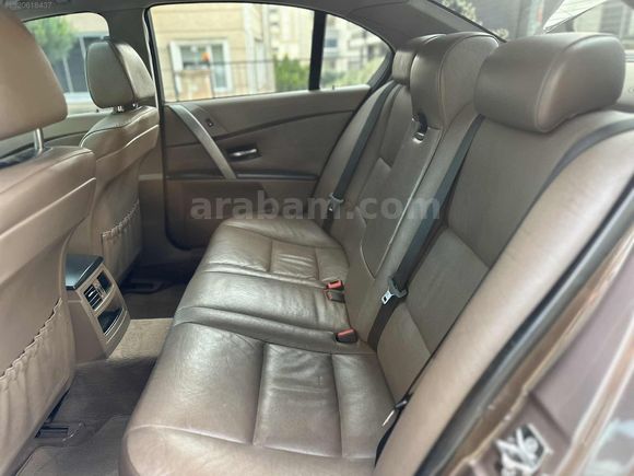 TEK DEĞİŞEN BMW 5.20 İ