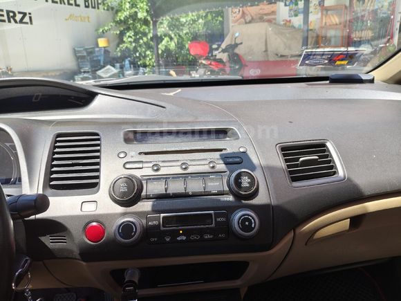 Sahibinden Honda Civic 1.6i VTEC Premium 2008 Model