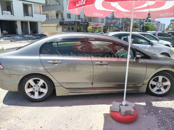 Sahibinden Honda Civic 1.6i VTEC Premium 2008 Model