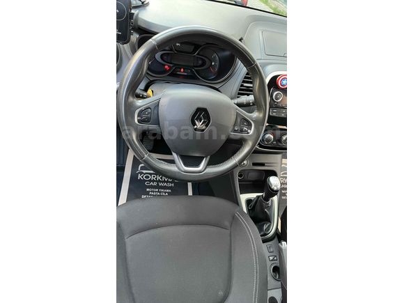 Tramer yok- Temiz aile aracı -Sahibinden Renault Captur 0.9 Touch 2018 Model