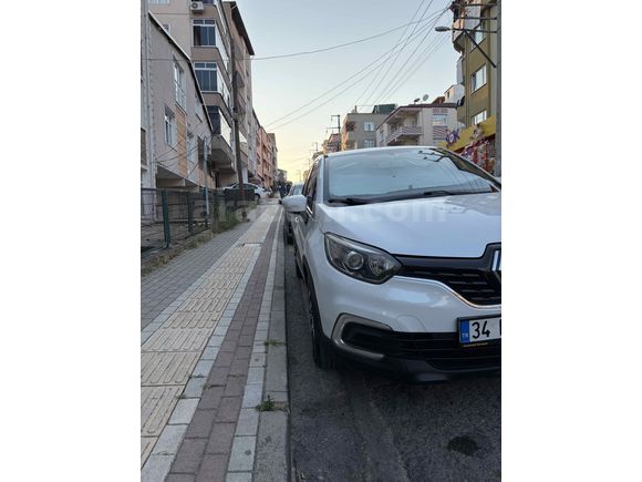 Tramer yok- Temiz aile aracı -Sahibinden Renault Captur 0.9 Touch 2018 Model