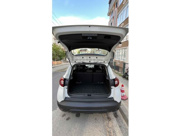 Tramer yok- Temiz aile aracı -Sahibinden Renault Captur 0.9 Touch 2018 Model