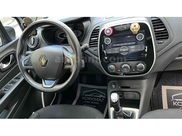 Tramer yok- Temiz aile aracı -Sahibinden Renault Captur 0.9 Touch 2018 Model