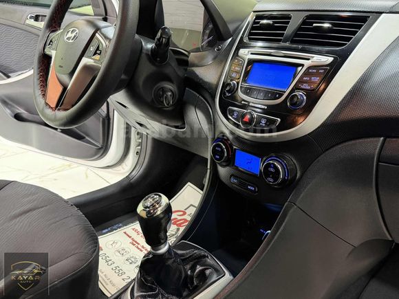 KAYAR AUTO`dan 2011 MODEL MASRAFSIZ AİLE ARACI ACCENT BLUE
