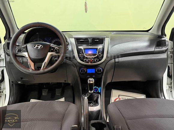 KAYAR AUTO`dan 2011 MODEL MASRAFSIZ AİLE ARACI ACCENT BLUE