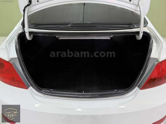 KAYAR AUTO`dan 2011 MODEL MASRAFSIZ AİLE ARACI ACCENT BLUE