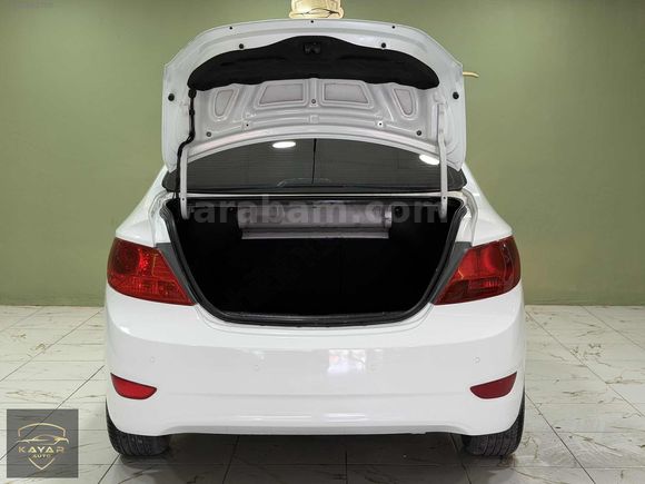 KAYAR AUTO`dan 2011 MODEL MASRAFSIZ AİLE ARACI ACCENT BLUE