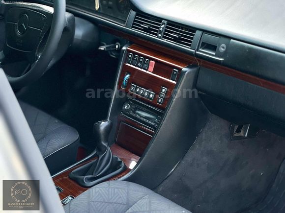 MANAYCI'DAN MERCEDES \ E200 \ HATASIZ DEĞİŞENSİZ \ 8 TUŞ \ MAKAM
