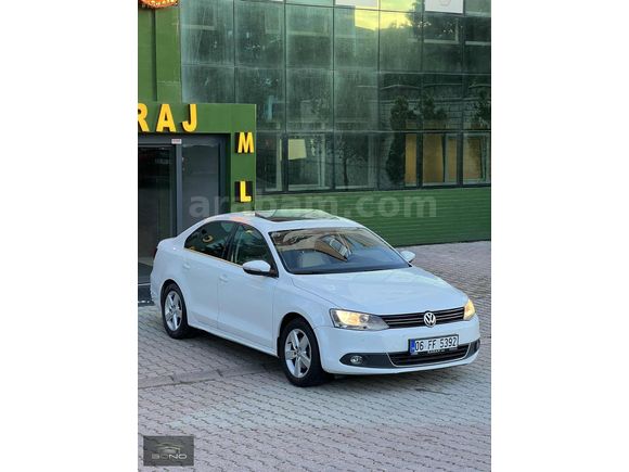FIRSAT ARACI 2014 JETTA