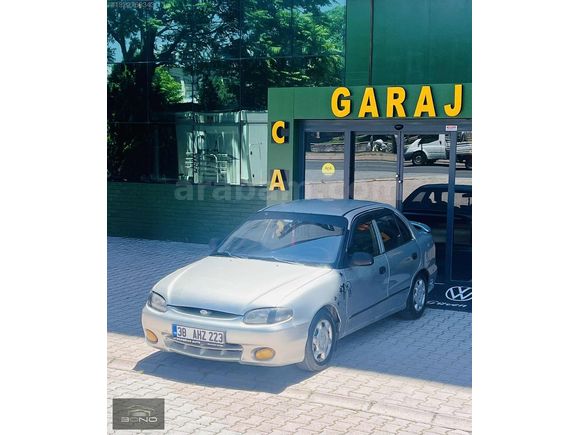 2000 MODEL HYUNDAI ACCENT