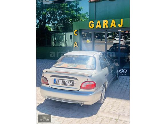 2000 MODEL HYUNDAI ACCENT
