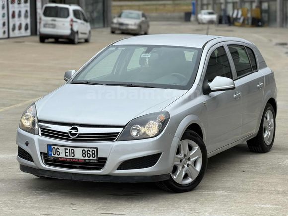 2013 MODEL LPG'Lİ 205.000 KM TAVAN KAPUT BAGAJ BOYASIZ CAM GİBİ
