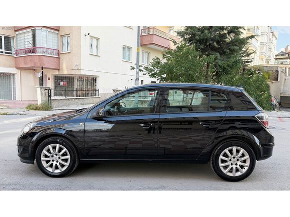 HATASIZ BOYASIZ 2013 OPEL ASTRA 1.6+36 BİN KM