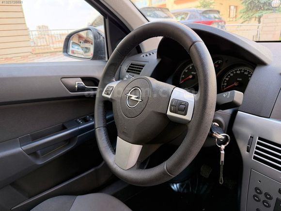 HATASIZ BOYASIZ 2013 OPEL ASTRA 1.6+36 BİN KM
