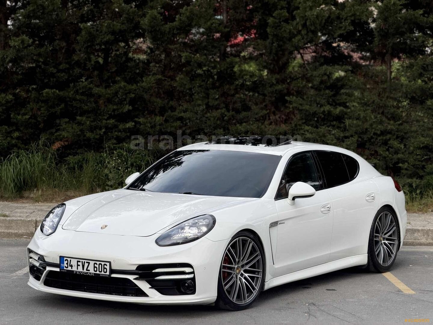 Galeriden Porsche Panamera Diesel 2012 Model İstanbul 232.000 km Beyaz 1