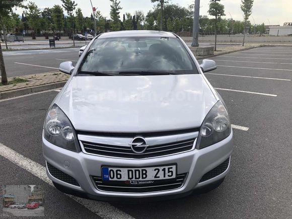 2012 MODEL 211.000KM OTOMATİK OPEL ASTRA LPGLİ 1.6 16V 115HP
