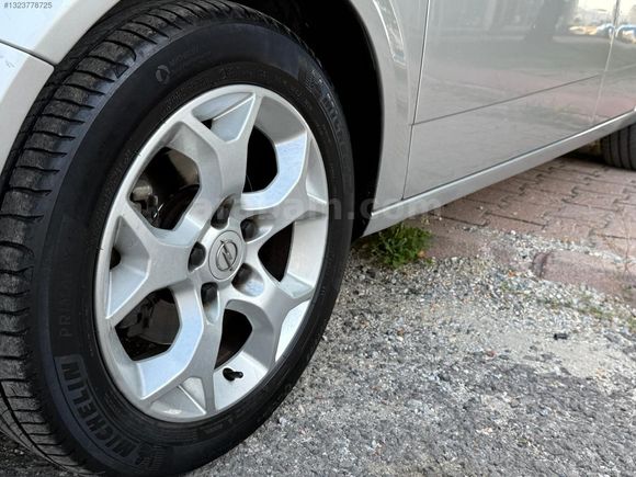 98 BİNDE_HATASIZ AYARI_1.6 LPG Lİ_2013 ASTRA_SİGARA İÇİLMEMİŞ