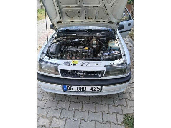 Sahibinden Opel Vectra 1.8 GL 1993 Model 